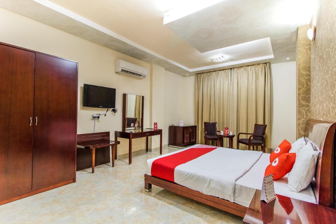 Oyo 109 Al Thabit Modern Hotel Apartment Ḩayl Āl ‘Umayr Buitenkant foto