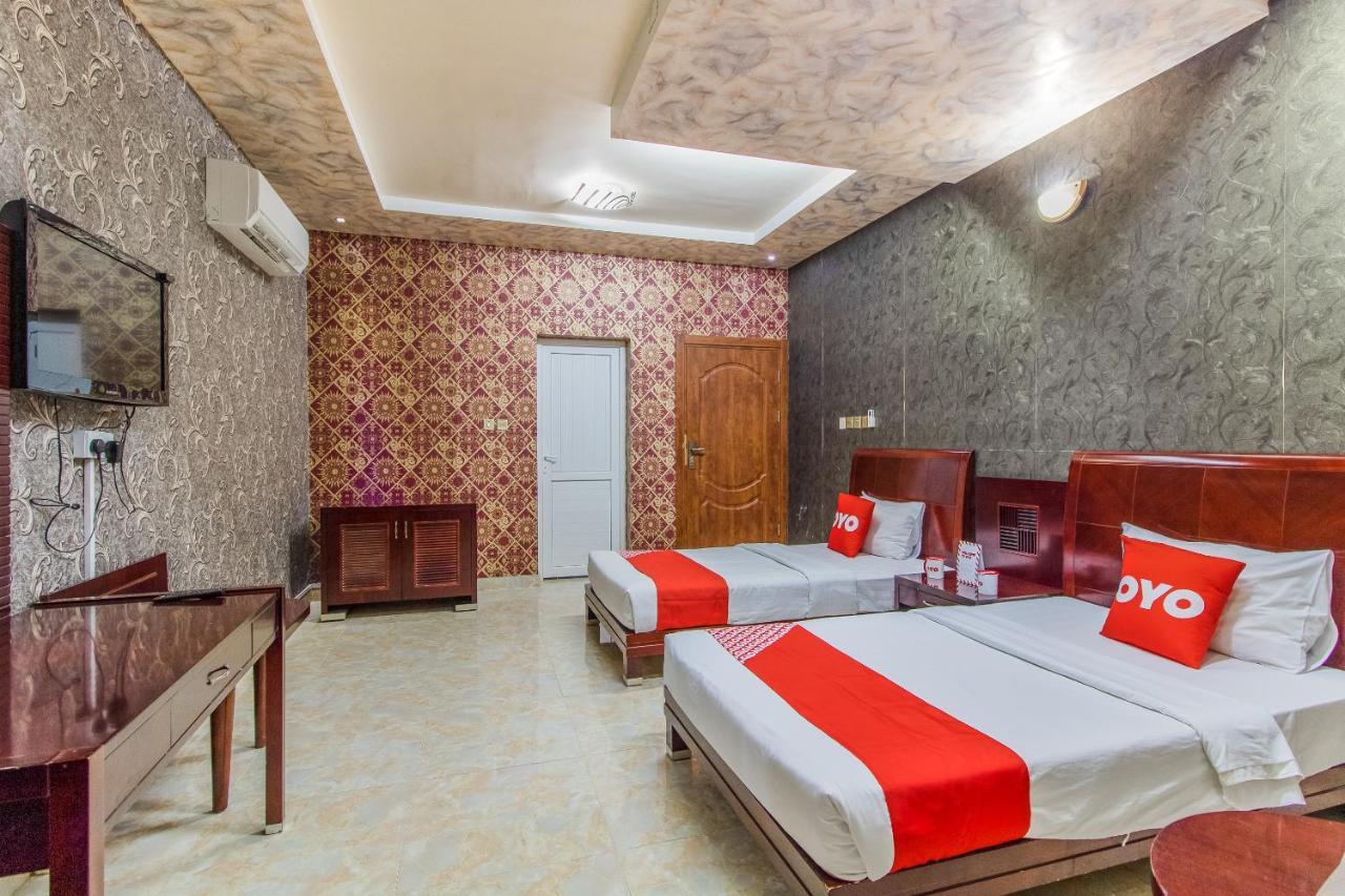 Oyo 109 Al Thabit Modern Hotel Apartment Ḩayl Āl ‘Umayr Buitenkant foto