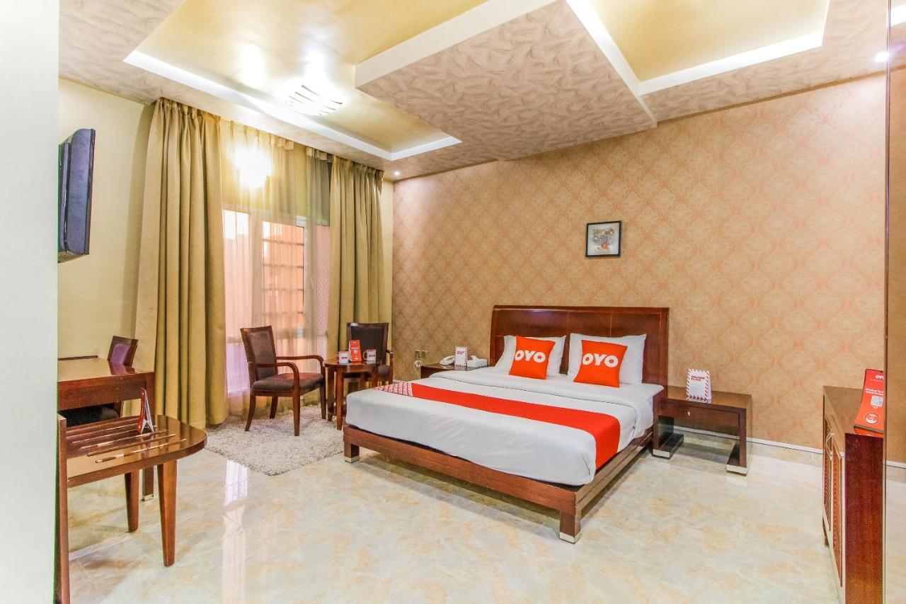 Oyo 109 Al Thabit Modern Hotel Apartment Ḩayl Āl ‘Umayr Buitenkant foto