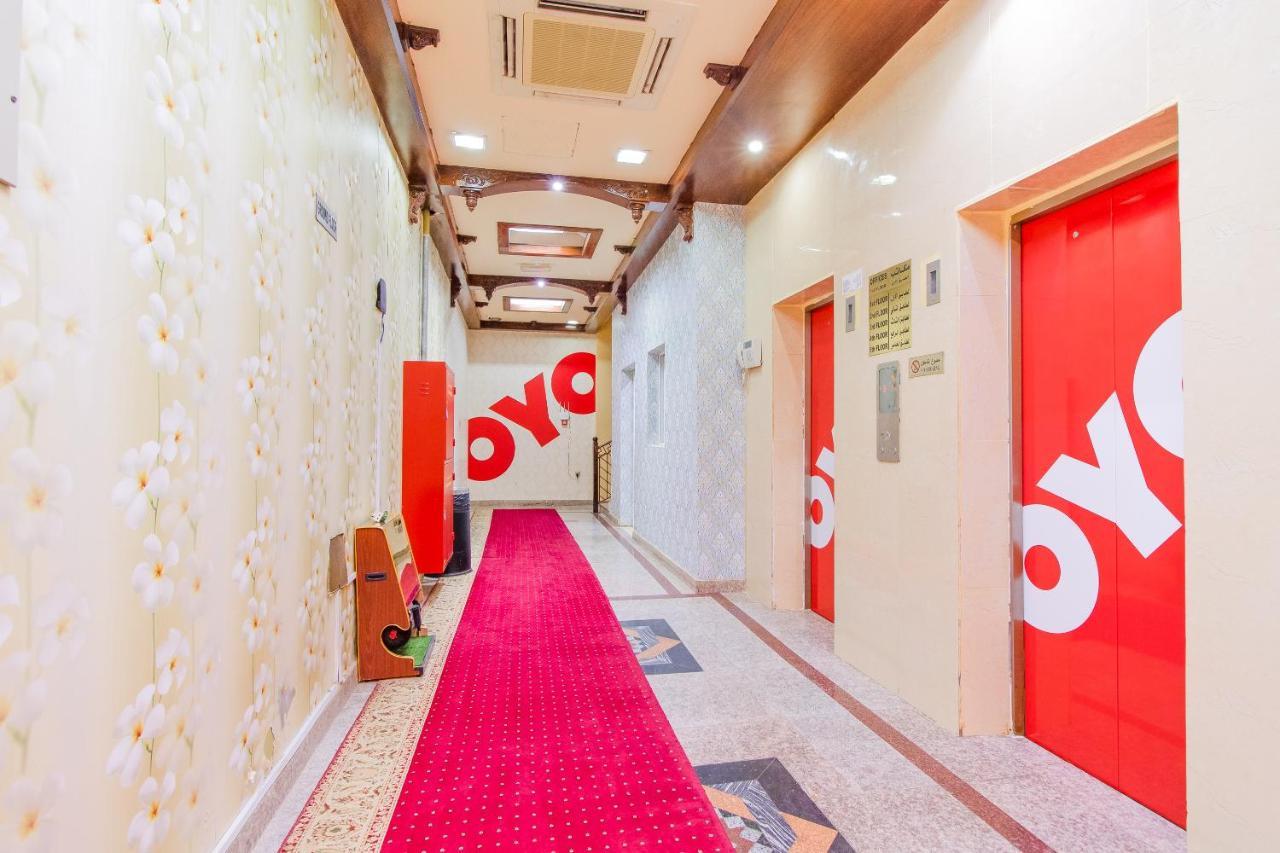 Oyo 109 Al Thabit Modern Hotel Apartment Ḩayl Āl ‘Umayr Buitenkant foto