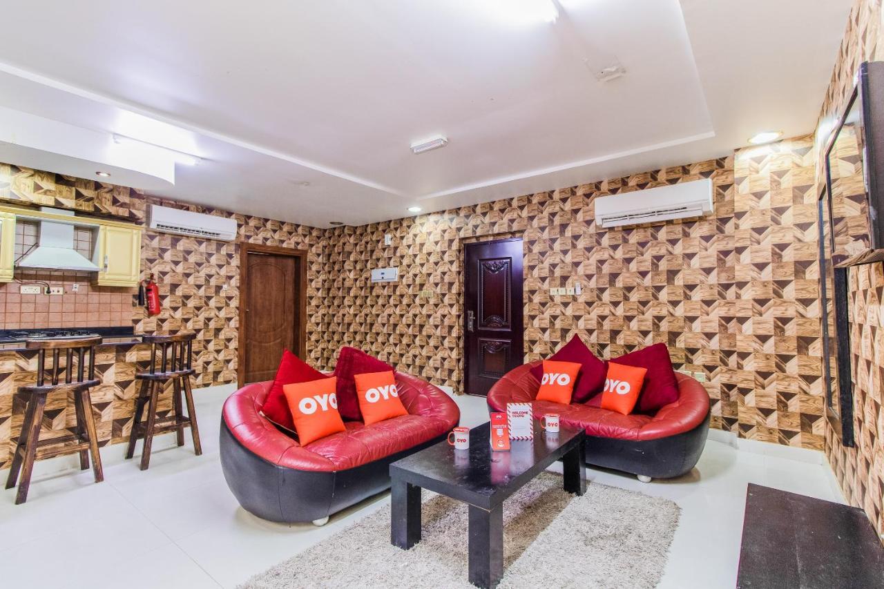 Oyo 109 Al Thabit Modern Hotel Apartment Ḩayl Āl ‘Umayr Buitenkant foto