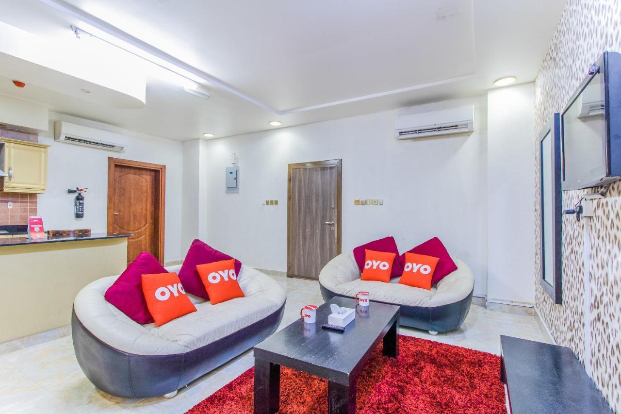 Oyo 109 Al Thabit Modern Hotel Apartment Ḩayl Āl ‘Umayr Buitenkant foto