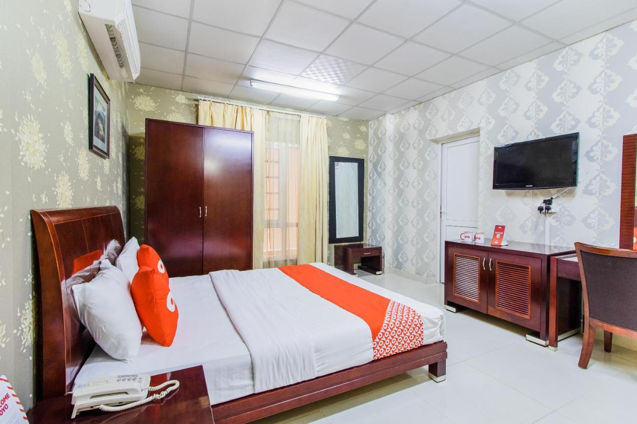 Oyo 109 Al Thabit Modern Hotel Apartment Ḩayl Āl ‘Umayr Buitenkant foto